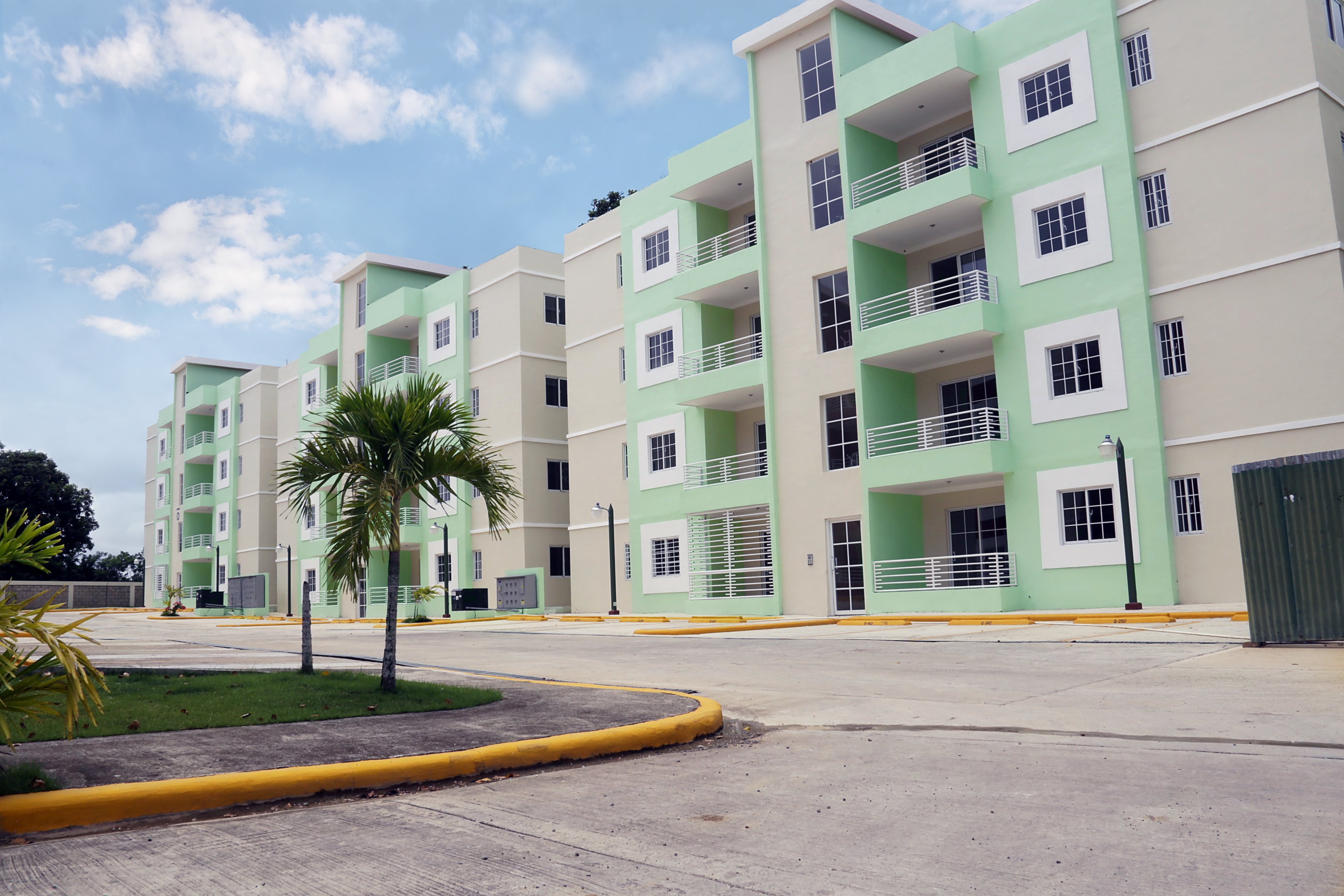 002 Las Palmeras